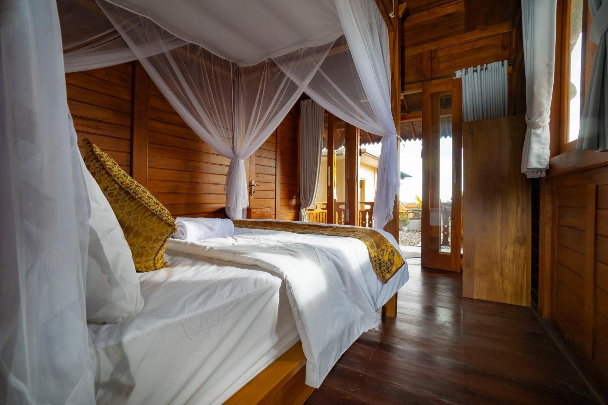 Pak'Vo'House Hotel Ubud  Bagian luar foto
